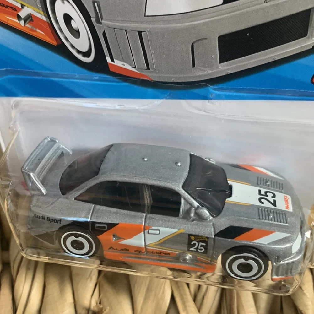 Hot Wheels Audi 90 Quattro Hotwheels 1990 Race Car Peak Pursuit Racing New 2025